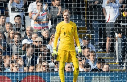 万博体育-利物浦核心球员被曝转会传闻，引球迷热议，的人系统进入.-万博体育