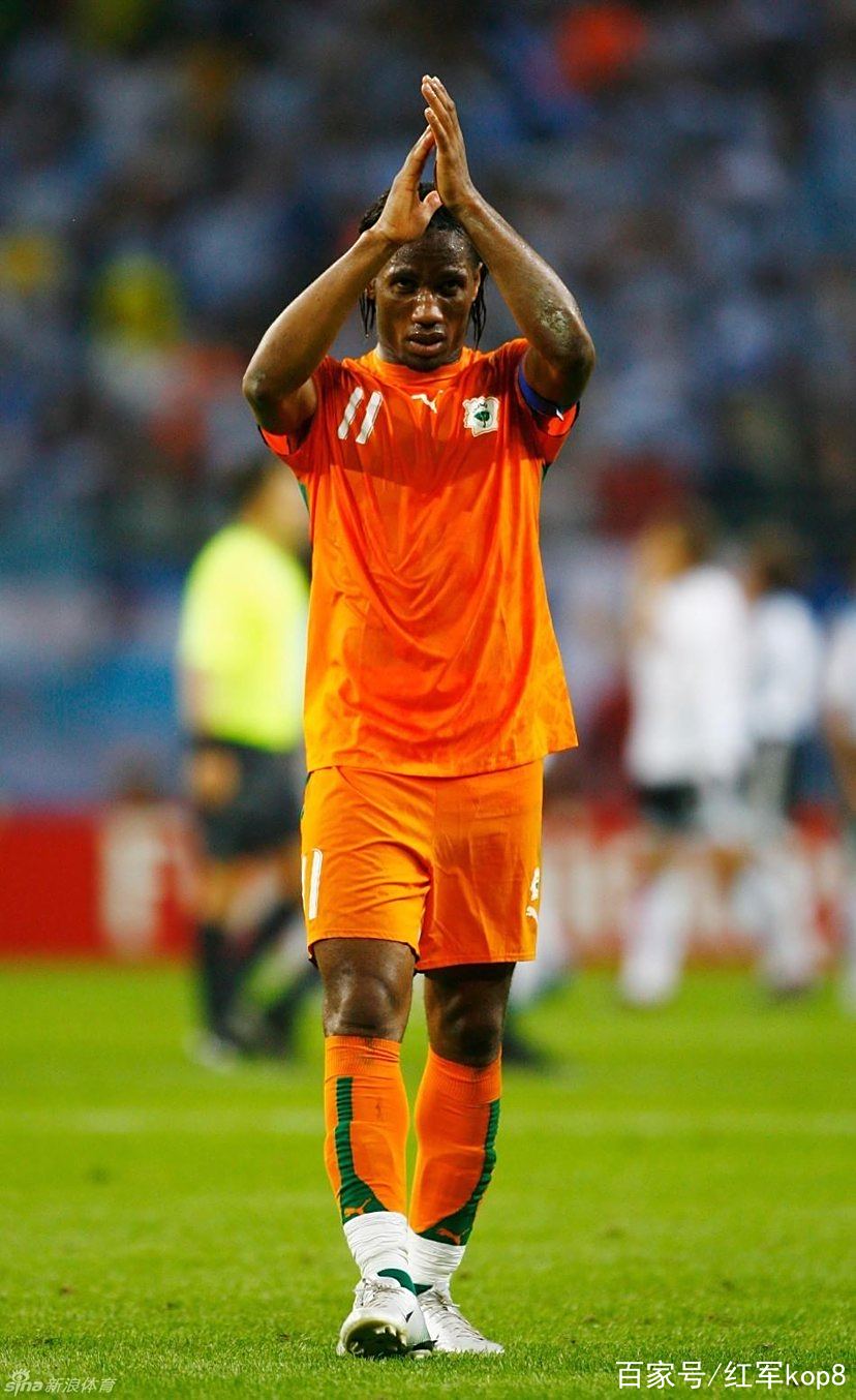 wanbo-德罗巴在塞尔维亚队比赛中表现优异，反败为胜引发热议！观众掌声雷动-wanbo