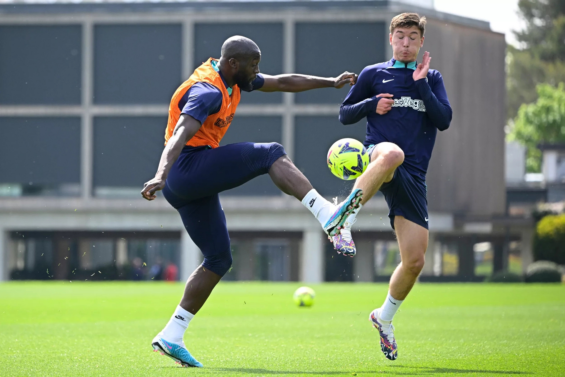 赛事体验-今夜武汉三镇备战意大利杯，刷新队史纪录细节曝光，更衣室稳定，阵容厚度经受考验的简单介绍-赛事体验