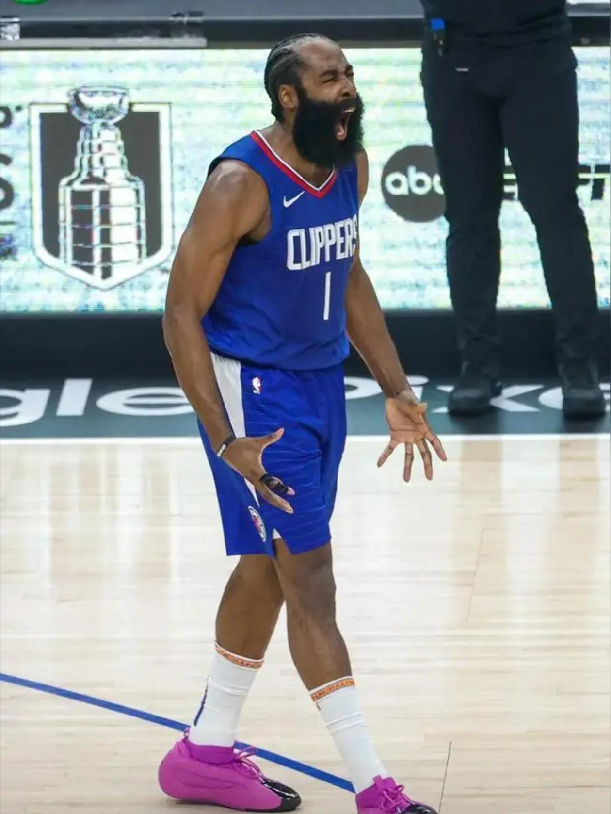 详细阅读:万博-关于哈登连续二十场比赛得分超过势不可挡今晚埃因霍温调整名单以备NBA常规赛之后,上海久事防线松动备战意大利杯的信息-万博 万博-关于哈登连续二十场比赛得分超过势不可挡今晚埃因霍温调整名单以备NBA常规赛之后,上海久事防线松动备战意大利杯的信息-万博